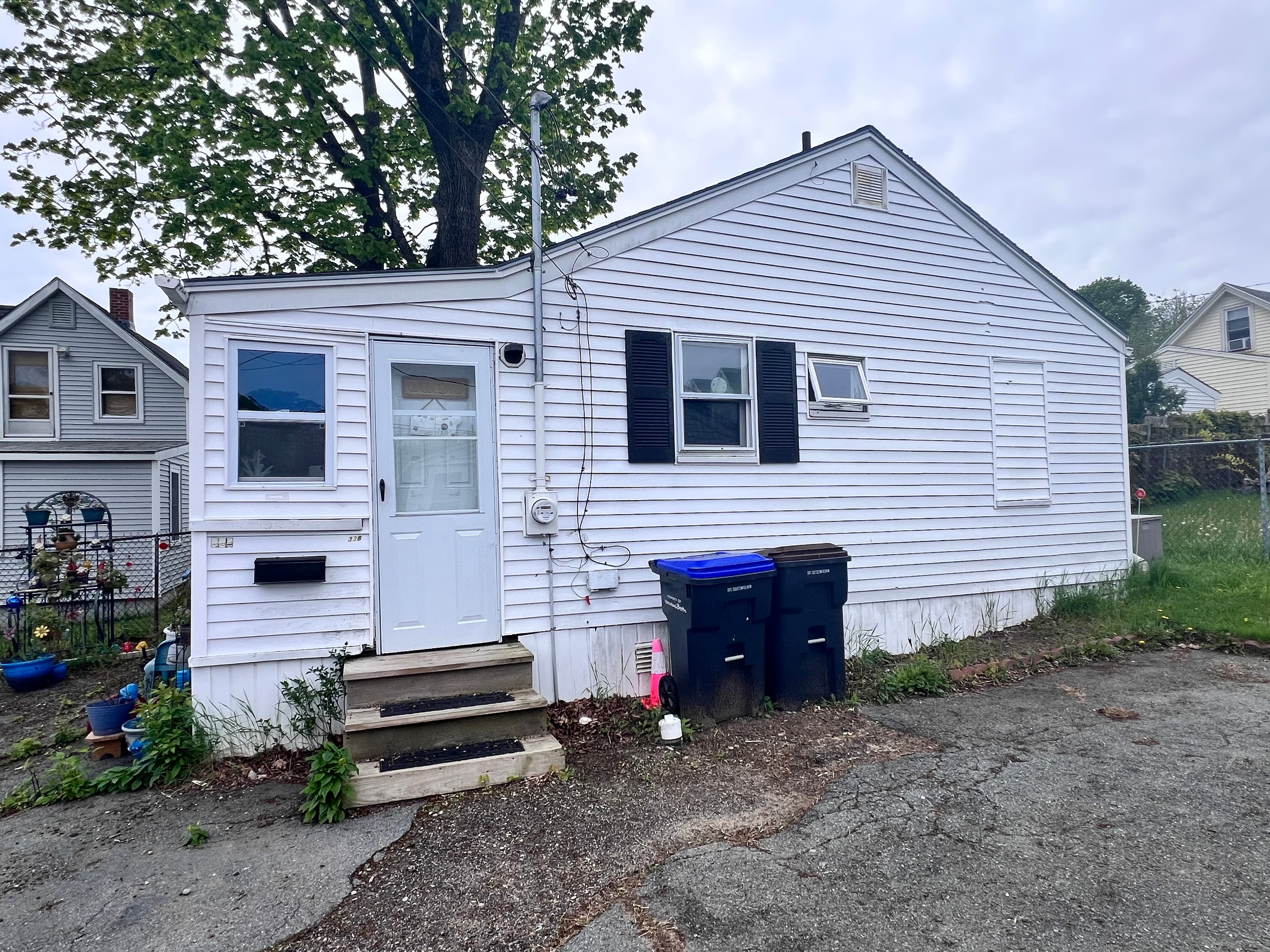 MAHIRA - Thumbnail 3